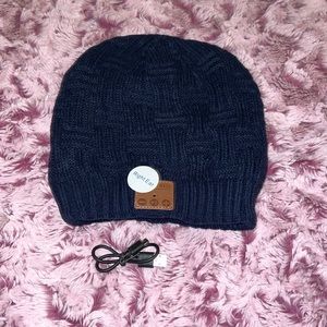 Bluetooth unisex beanie navy& iPhone workout band